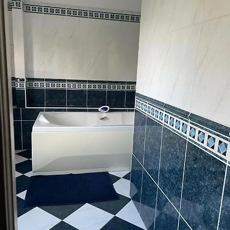 Maison Sur Marne 4 Chambres,proche Disney Le Perreux-Sur-Marne